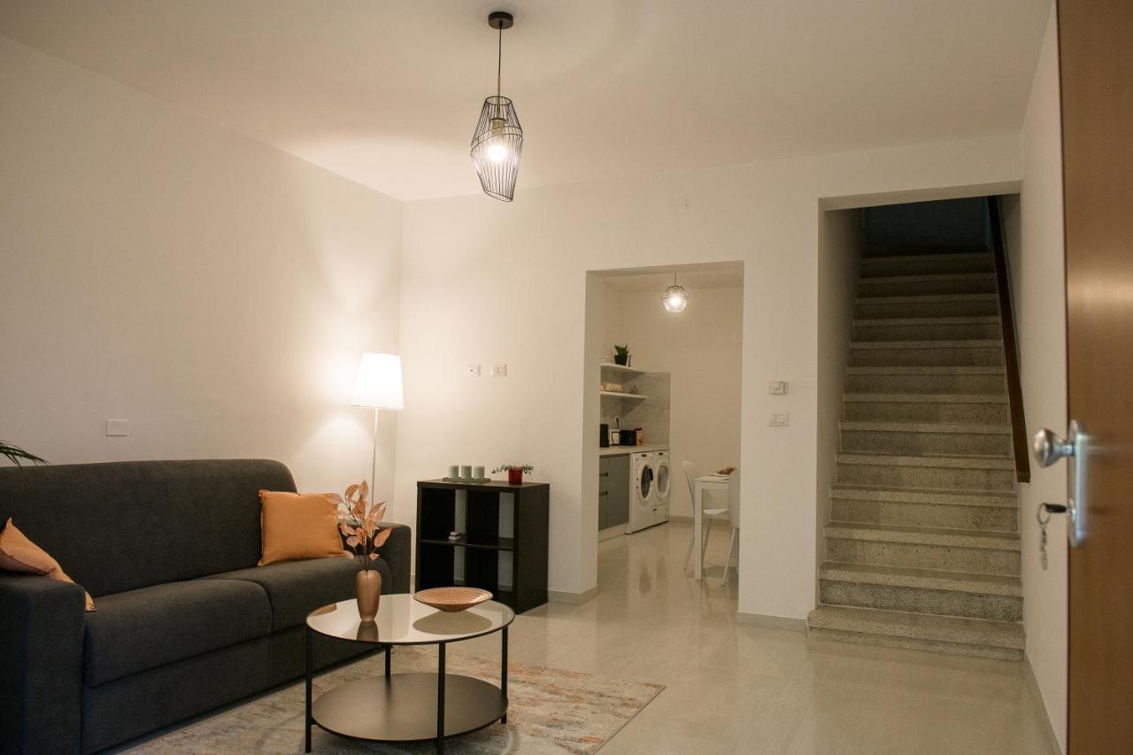 A Due Passi Villa Montesano Scalo Exterior photo